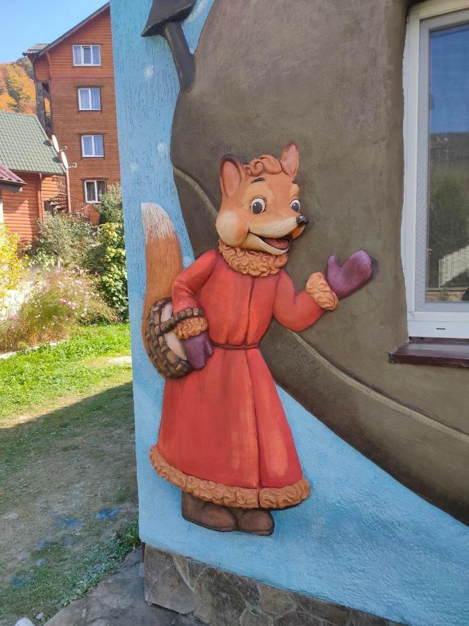 Рукавичка Jaremtsje Eksteriør bilde